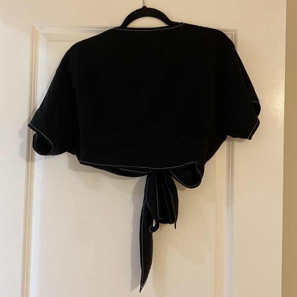 Sabo Skirt Front Tie Shirt - Picture 2 of 2